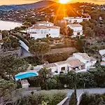 Superb Villa, Incredible Sea View Heated Swim Pool * Sainte-Maxime