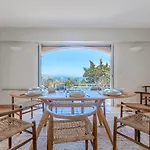 Superb Villa, Incredible Sea View Heated Swim Pool Villa Sainte-Maxime