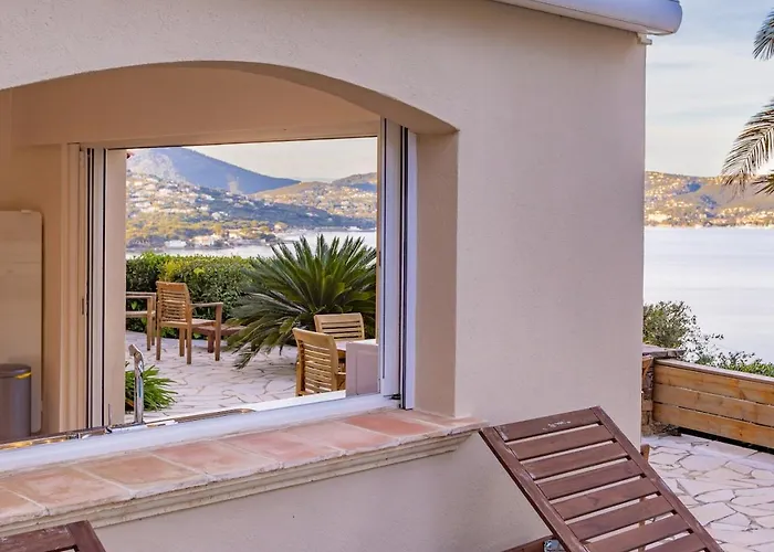 Superb Villa, Incredible Sea View Heated Swim Pool * Sainte-Maxime