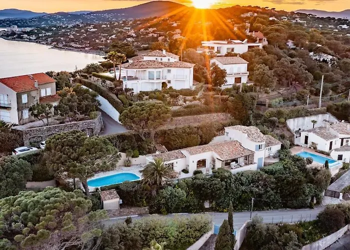 Superb Villa, Incredible Sea View Heated Swim Pool * Sainte-Maxime