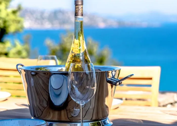 Villa Superb Villa, Incredible Sea View Heated Swim Pool Sainte-Maxime