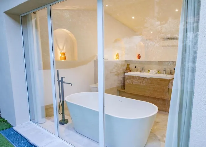 Superb Villa, Incredible Sea View Heated Swim Pool Villa *