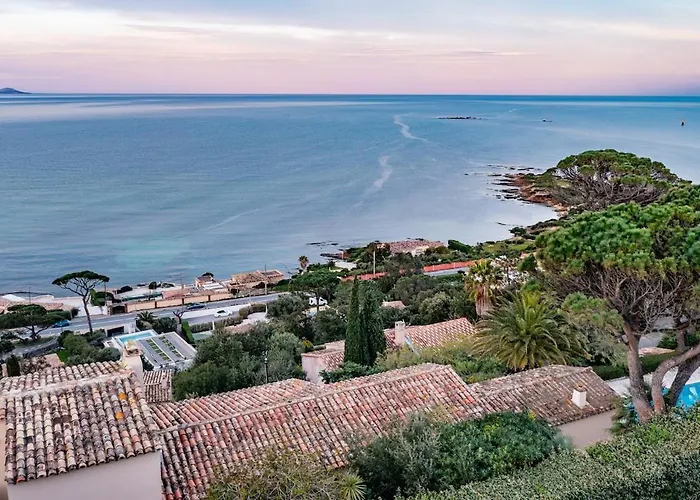 Superb Villa, Incredible Sea View Heated Swim Pool Villa Sainte-Maxime