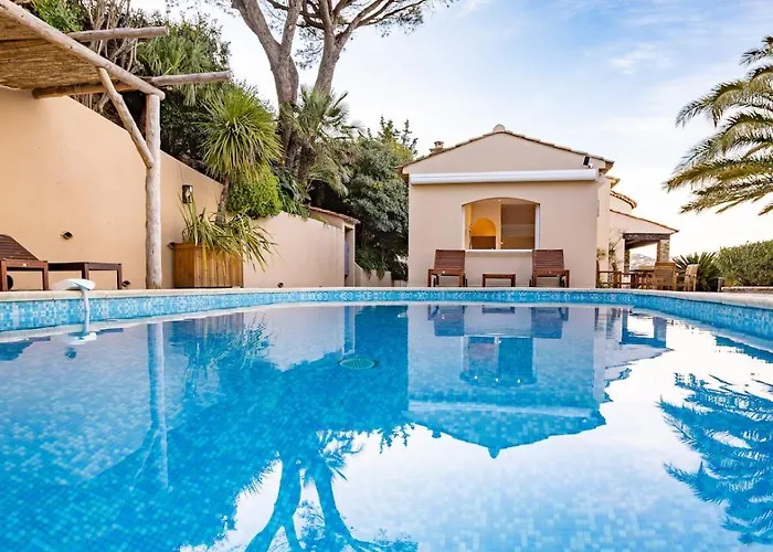 Superb Villa, Incredible Sea View Heated Swim Pool Villa *