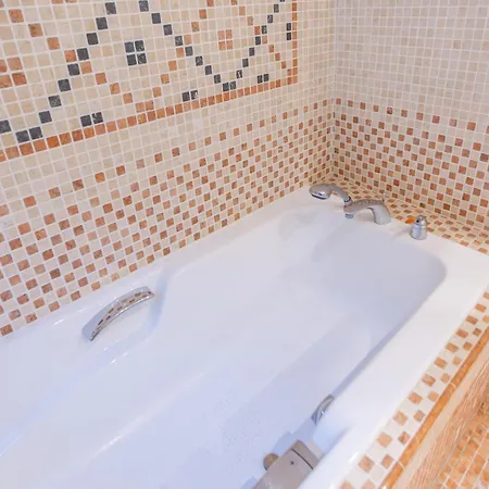 Superb Villa, Incredible Sea View Heated Swim Pool Villa *