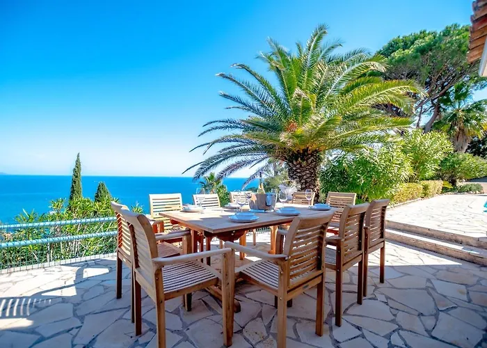 Superb Villa, Incredible Sea View Heated Swim Pool *