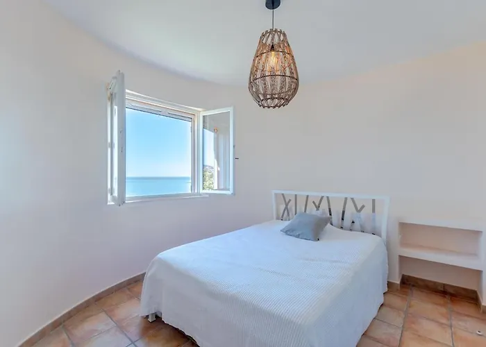 Villa Superb Villa, Incredible Sea View Heated Swim Pool Sainte-Maxime