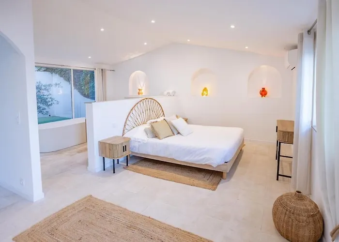 Superb Villa, Incredible Sea View Heated Swim Pool Вілла *