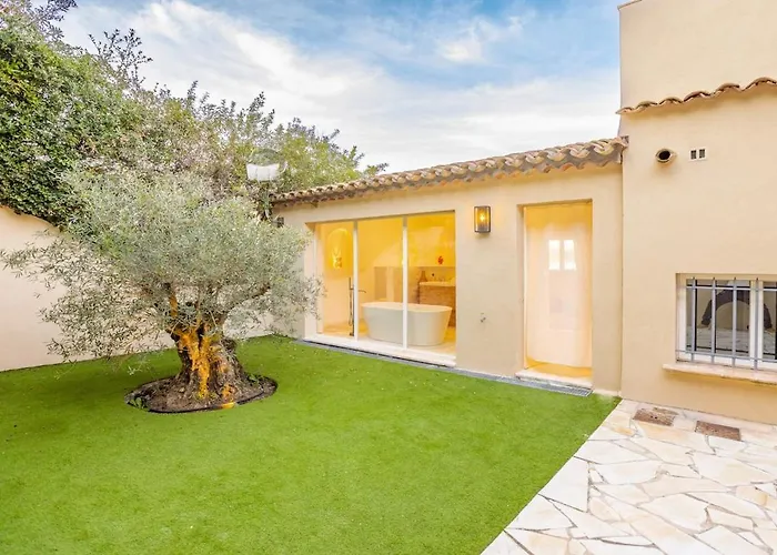 Superb Villa, Incredible Sea View Heated Swim Pool *