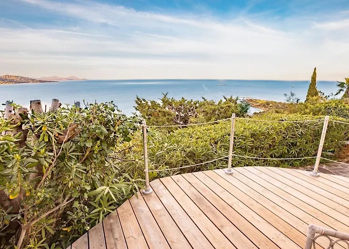 Вілла Superb Villa, Incredible Sea View Heated Swim Pool