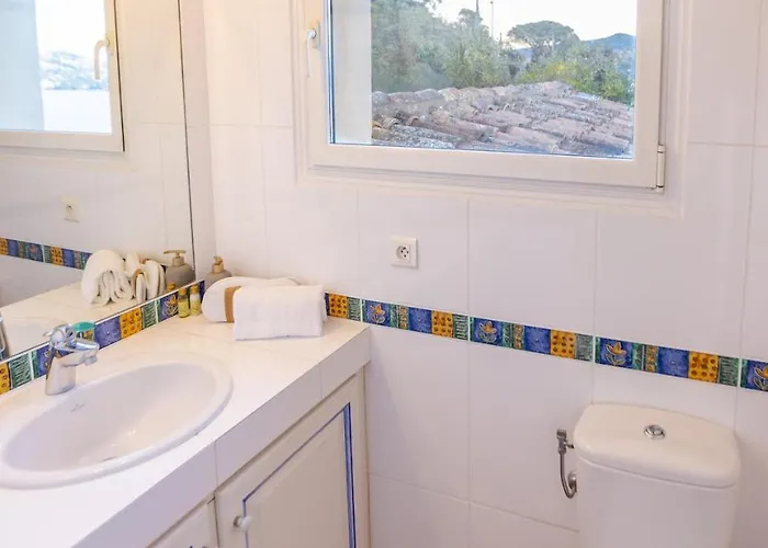 Superb Villa, Incredible Sea View Heated Swim Pool