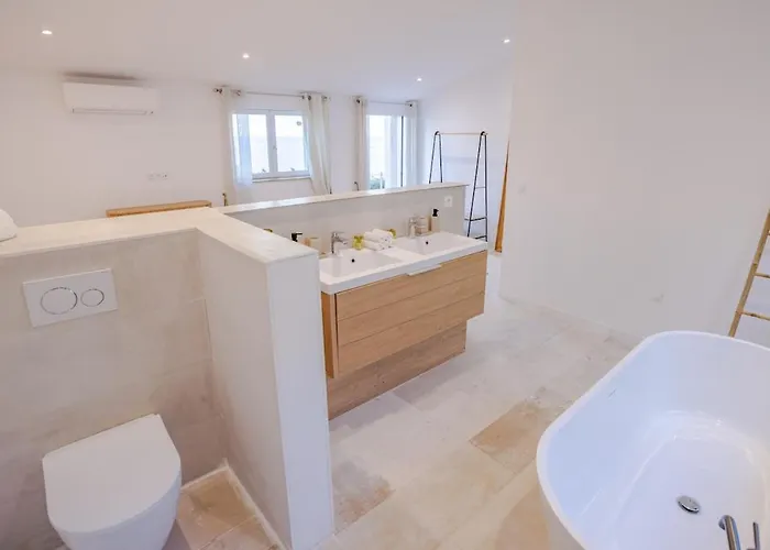 Superb Villa, Incredible Sea View Heated Swim Pool Сент-Максім