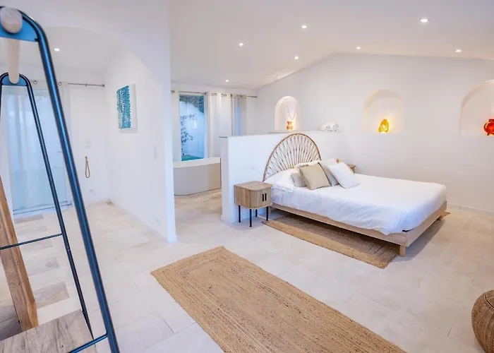 Superb Villa, Incredible Sea View Heated Swim Pool Villa