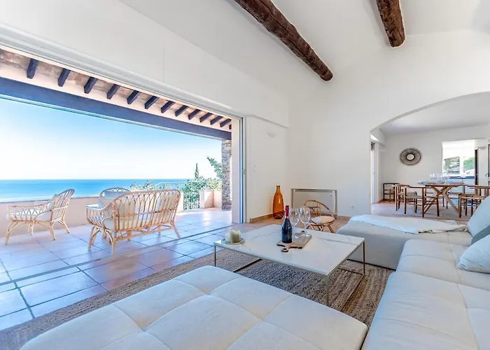 Villa Superb Villa, Incredible Sea View Heated Swim Pool Sainte-Maxime